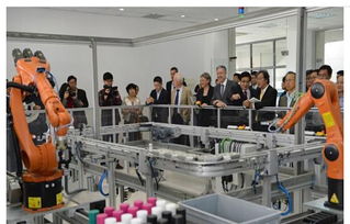 國內(nèi)首個(gè)工業(yè)4.0智能工廠實(shí)驗(yàn)室在同濟(jì)大學(xué)落成，推動(dòng)技術(shù)創(chuàng)新與產(chǎn)業(yè)升級(jí)